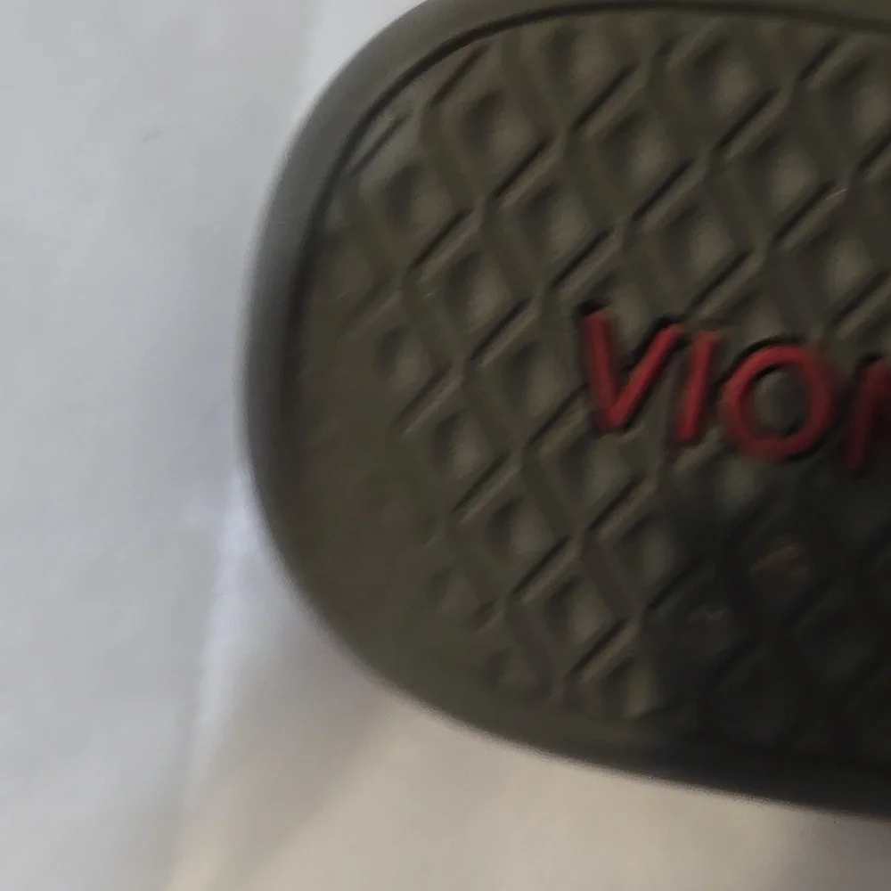 Vionic Metallic Gray Sandals - Picture 4 of 5